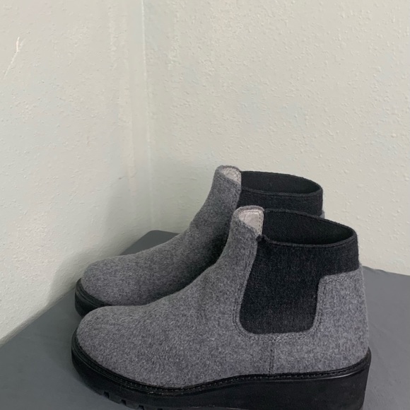 Eileen Fisher Chelsea Grey Wedge Bootie in Fleece - Picture 7 of 11